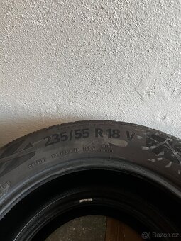 Prodam 2x pneu-235/55 R18 - 3