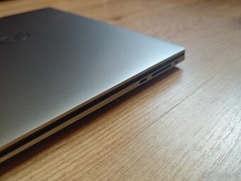 Dell Precision 5560 i7-11850H 32GB 1TB Nvidia T1200 4GB - 3