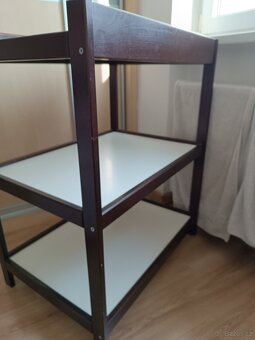 Přebalovací pult - 3