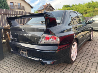 Mitsubishi Lancer EVO7 GT-A-GSR - 3