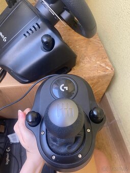 Volant logitech g29 driving force + řadící páka - 3