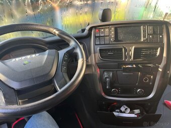 Tahač IVECO Stralis 460 EURO6,standart,2x klima,TOP rok 2016 - 3