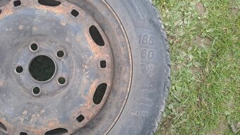 185/60/14 zimní - 3