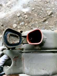 Plechový kanystr 20 litrů - 3