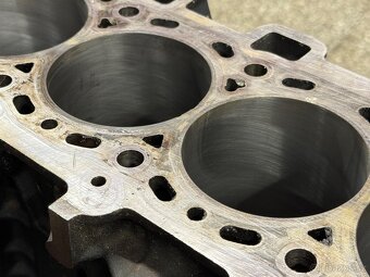 Díly motoru Nissan / Renault 2.3dCi YS23 Navara / Alaskan - 3