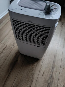 Odvlhčovač Tristar DH-5419 (10 L/den) - 3