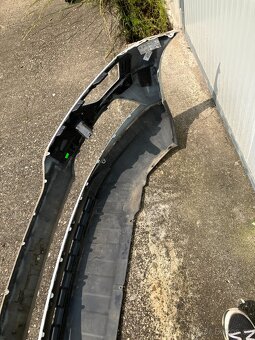 predni naraznik skoda karoq bily - 3