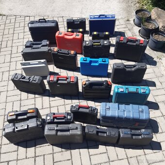 PRODÁM kufry od aku a elektro nářadí - 3