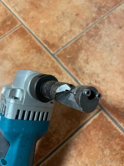 Nůžky na plech Aku - 3