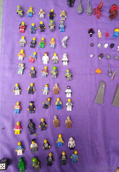 LEGO - FIGURKY a doplňky - jednotlivě - 3