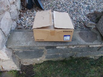 VOLVO-dřevěný volant - 3