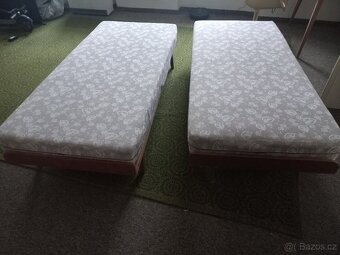 2x postele s matrací. - 3