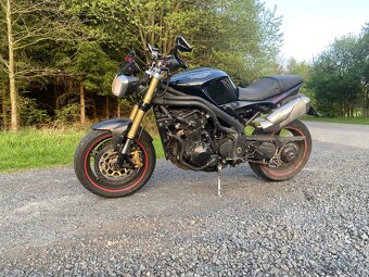 Triumph speed triple 1050 - 3