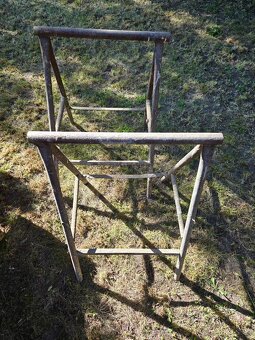 Prodám kovové podpěry (kozy) výška 82cm. - 3
