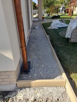 Výkopové práce-pokládka dlažby-kanalizace - 3