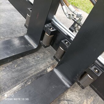 Paletizační vidle 2000 kg - 3