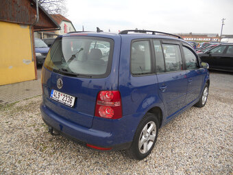 Volkswagen Touran 2.0 TDi 103Kw - 3