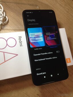 Xiaomi Redmi 8A 4/64GB + 512GB – NOVÝ + Příslušenství - 3