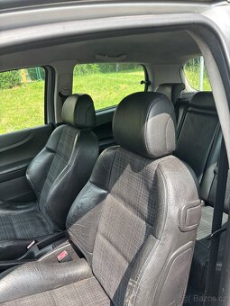 PRONÁJEM AUTA NA ROZVOZ PEUGEOT 307 - 3