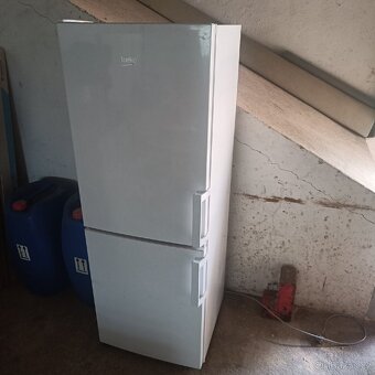 Lednice BEKO - 3