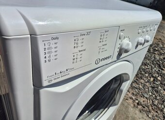 INDESIT HLOUBKA 30 CM ZÁRUKA DOPRAVA INSTALACE - 3