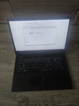 Výkonný notebook Dell G7 17´´ palcový Gaming (7790) - 3