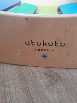 Montessori houpačka Utukutu - 3