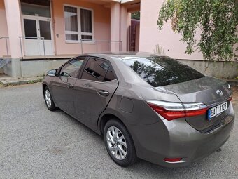 Toyota Corolla 1.6i Automat 2016 - 3