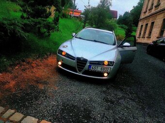 Alfa Romeo 159 JTDm sportwagone - 3