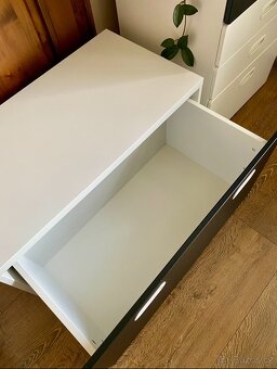 Dětská skříň s lavicí a úložným prostorem - 3