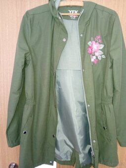 Dámská bunda slabá vel. M/L - 3