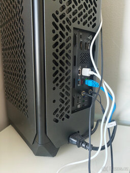 HERNÍ PC - Ryzen 7 9700X / 32GB DDR5 / 2TB SSD / RX 9070XT - 3