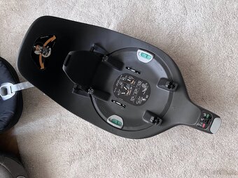 Autosedačky Cybex se základnou - 3