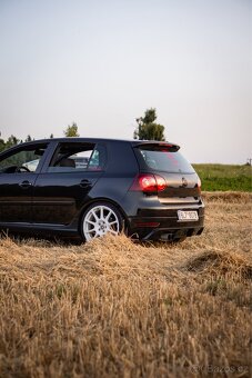 VOLKSWAGEN Golf 5 GTI - 3