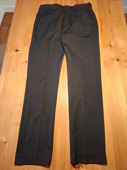 Chlapecký oblek vel. 46 (175 cm) - 3