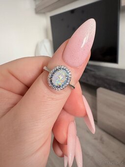 Vel. 7 nový dámský prsten s bílým opálem - 3
