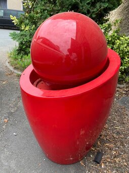 Fontána Victoria-červená - 3