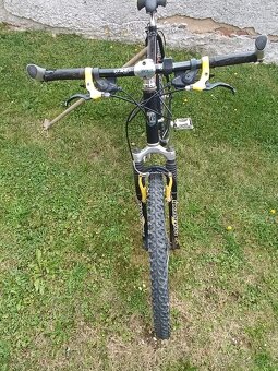 Horské kolo TREK - 3