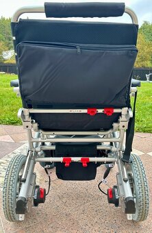 Levně kvalitní nepoužitý elektrický invalidní vozík - 3