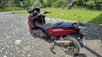 Gilera GP 800 2011 - 3