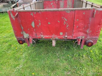 Jednoosý traktorový přívěs - 3