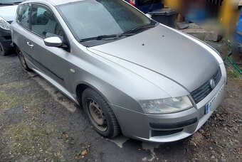 Fiat Stilo 1,9 85kw díly - 3