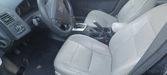 Volvo S40 - 3
