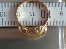 Zlatý prsten , vel.63,5. 14 karátů, punc - 3