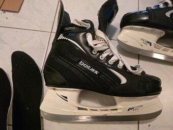 Brusle Botas Yukon 381 vel. 45. - 3