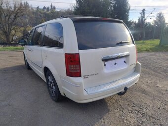 Chrysler towen country 4,0L LPG 2010 - 3