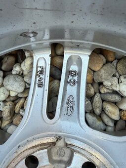 Alu Ford orig. 6,5J x 16H2 ET50 5x108 - 3