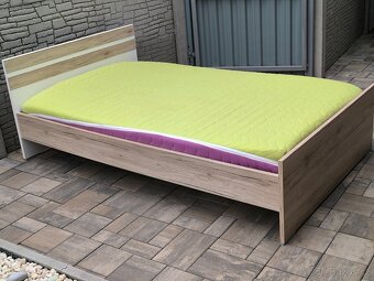 Prodám postel + Matrací 120cm x 200cm - 3