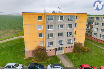 Prodej bytu 3+1 s prosklenou lodžií, 85 m2, Pernarec - 3