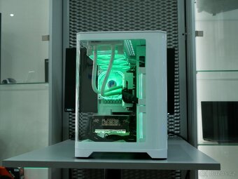 Herní PC - Ryzen 9 5900X / 32GB / 1TB / RTX 3090 - 3